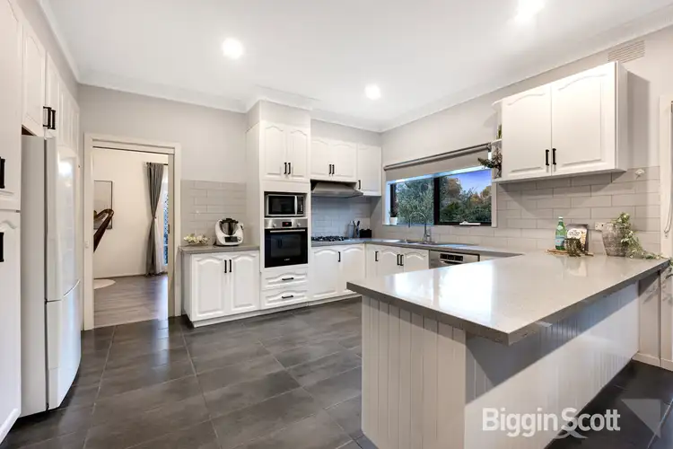 Fifth view of Homely house listing, 8 Felgate Parade, Vermont South VIC 3133
