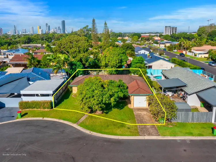 3 Rotorua Place, Clear Island Waters QLD 4226