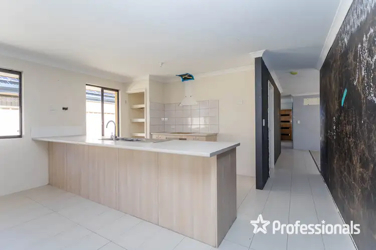 Fourth view of Homely house listing, 8 Amaranthus Road, Seville Grove WA 6112