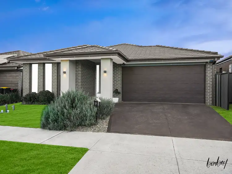 Main view of Homely house listing, 7 Mottlecah Circuit, Craigieburn VIC 3064