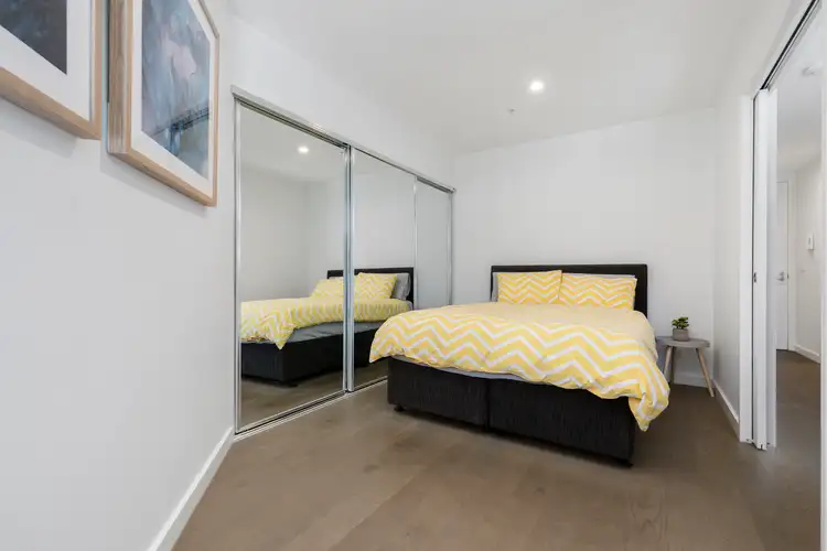 Fifth view of Homely apartment listing, 215/6 Railway Road, Cheltenham VIC 3192