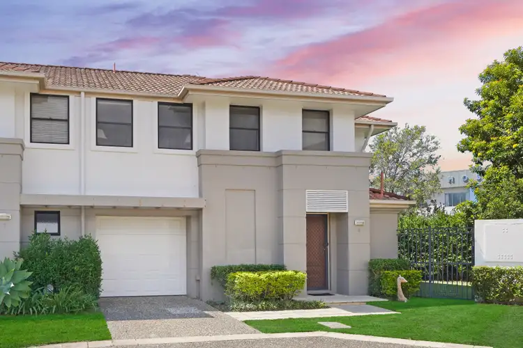 8/1-7 Pine Valley Drive, Robina QLD 4226