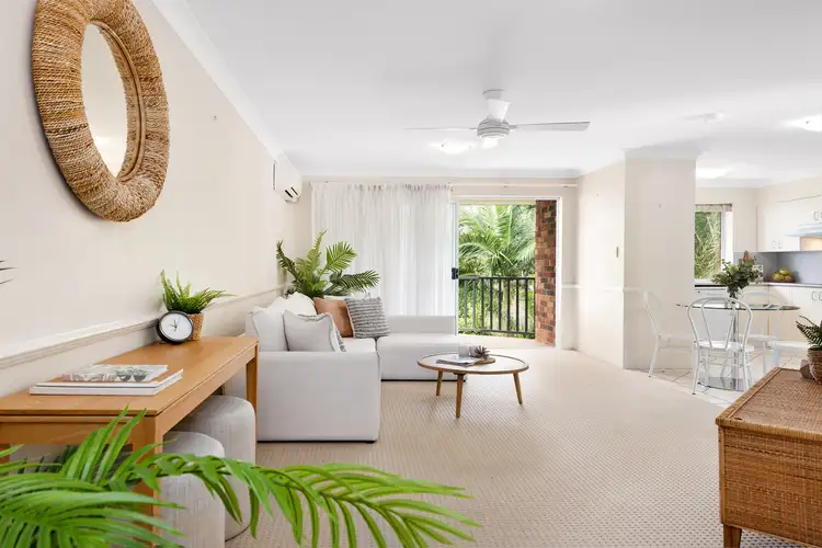 8/130 Central Avenue, Indooroopilly QLD 4068