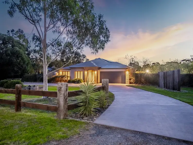 3 Sweet Wattle Drive, Cranbourne South VIC 3977