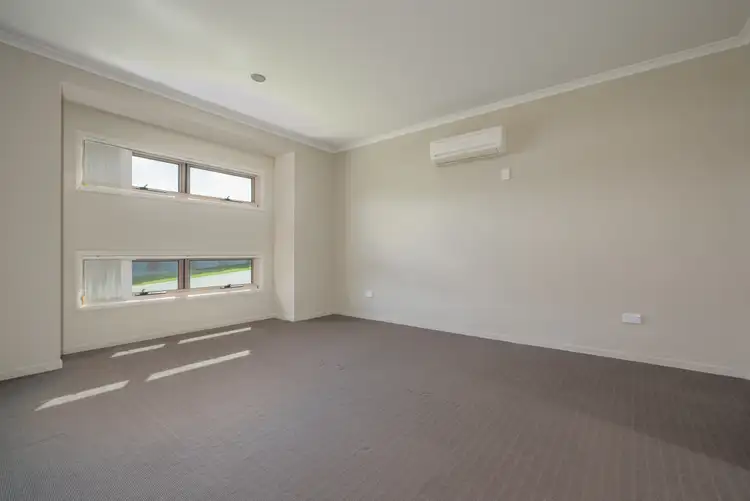 Seventh view of Homely house listing, 8 Phoenix Place, Telina QLD 4680