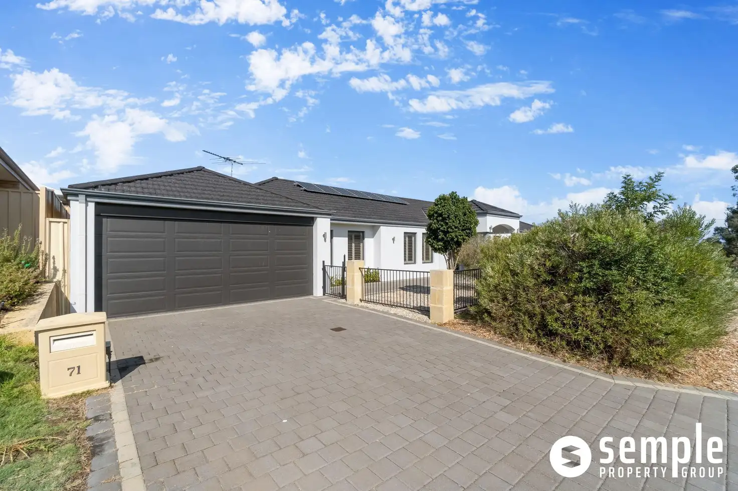 Main view of Homely house listing, 71 Peregrine Circle, Beeliar WA 6164
