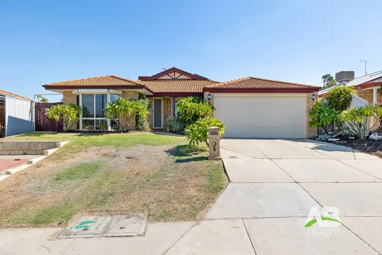 5 Bibbulmun  Entrance, Sinagra WA 6065