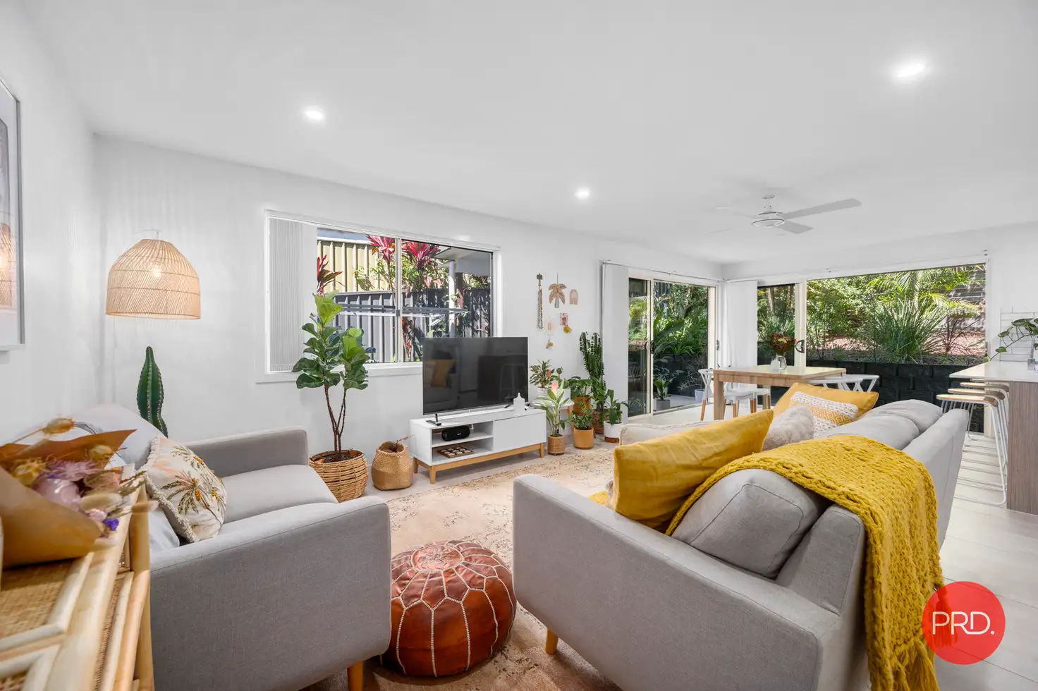 Main view of Homely townhouse listing, 2/249A-249C Harbour Drive, Coffs Harbour NSW 2450