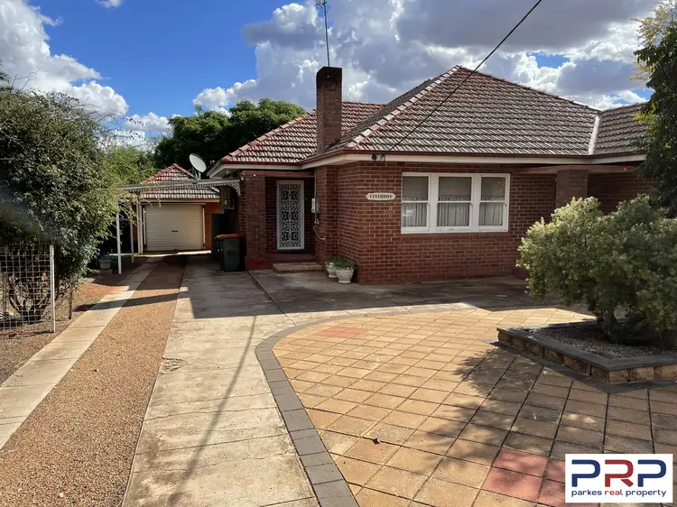 30 Caswell Street, Peak Hill NSW 2869