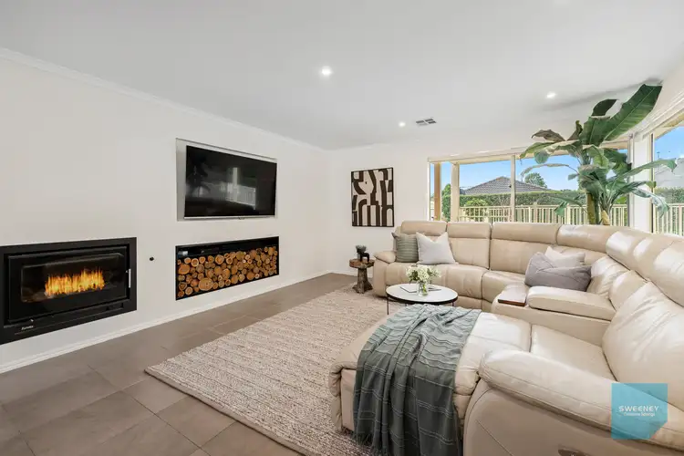 Seventh view of Homely house listing, 15 Hammersley Place, Caroline Springs VIC 3023