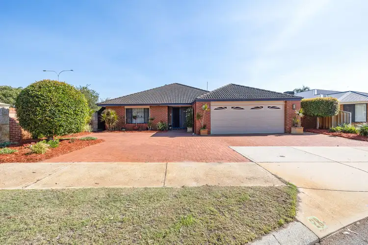 28 Rosewood Lane, Thornlie WA 6108