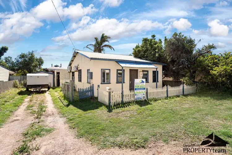 4 William Street, Geraldton WA 6530