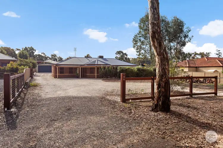 196 Edwards Road, Maiden Gully VIC 3551