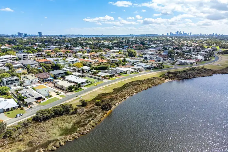 Fifth view of Homely house listing, 17 Salter Point Parade, Salter Point WA 6152