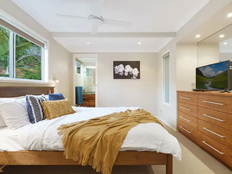 Sixth view of Homely house listing, 31 Yeerinbool Court, Arana Hills QLD 4054