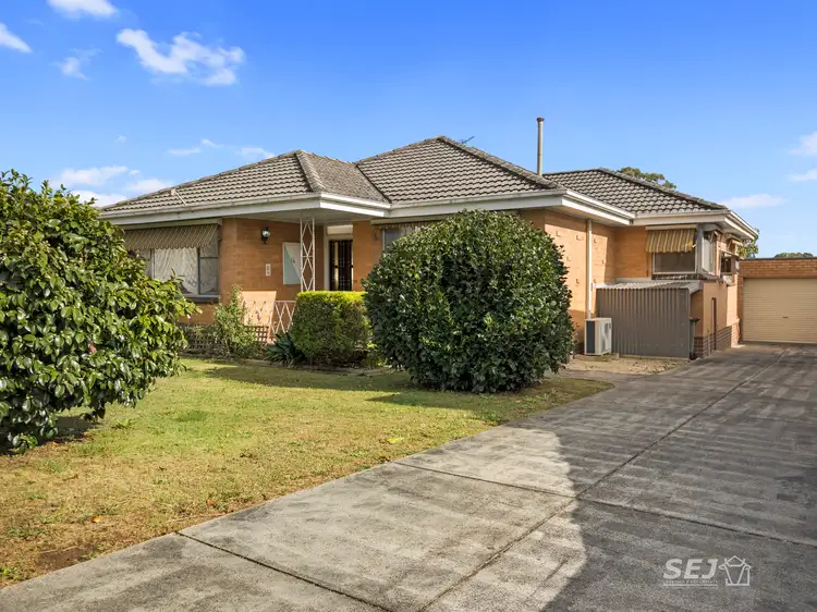 16 Bellingham Street, Leongatha VIC 3953