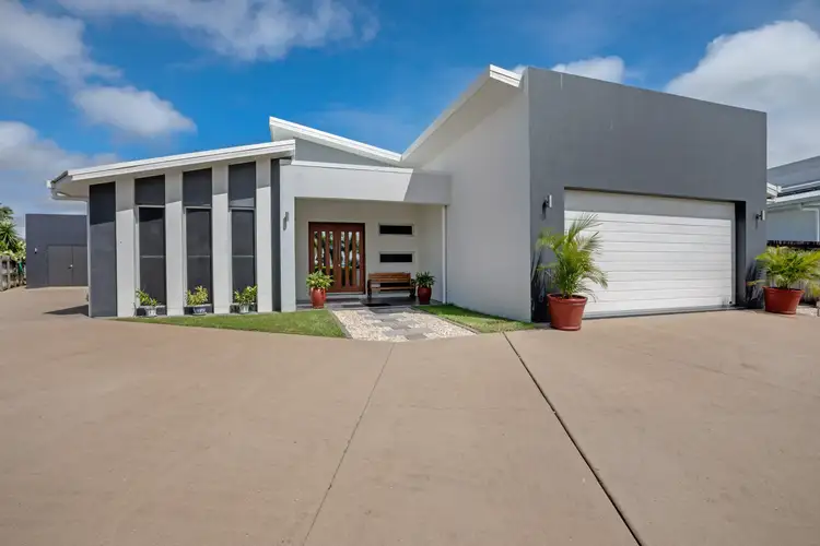 9 Helga Court, Glenella QLD 4740