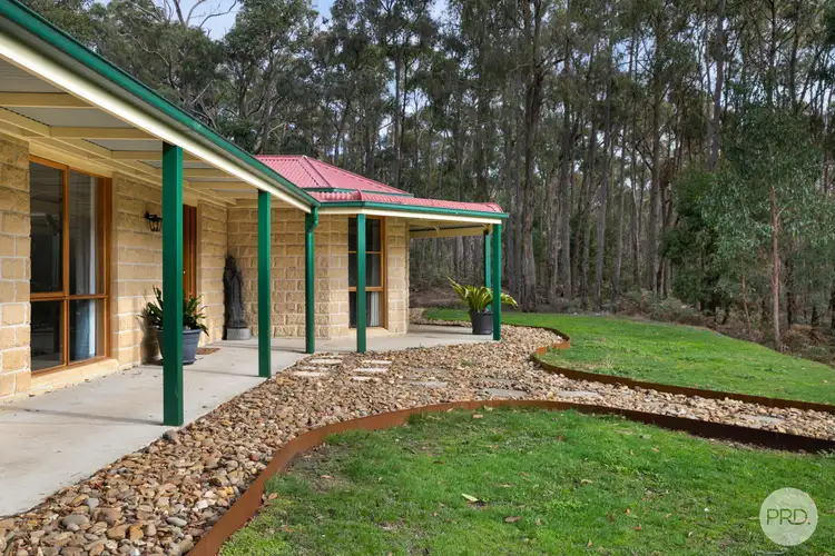 Second view of Homely house listing, 32 Palmer Court, Scarsdale VIC 3351