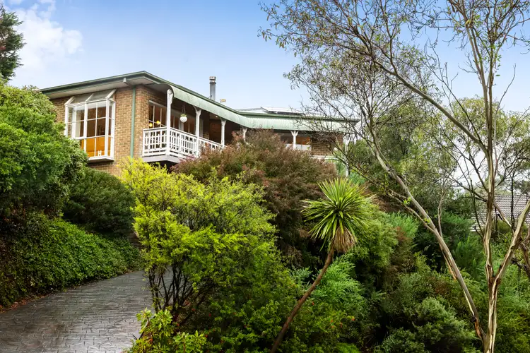 12 Kelly Court, Warranwood VIC 3134