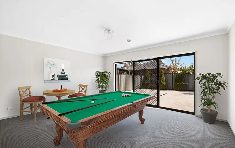 Fifth view of Homely house listing, 7 Falls Aveneu, Craigieburn VIC 3064