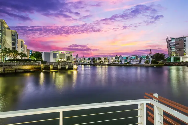 5102 Ephraim Island, Paradise Point QLD 4216