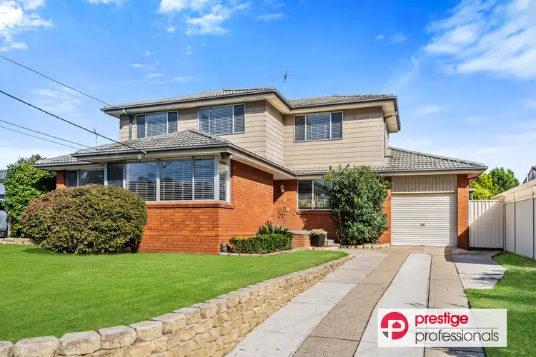 25 Bangalla Avenue, Chipping Norton NSW 2170