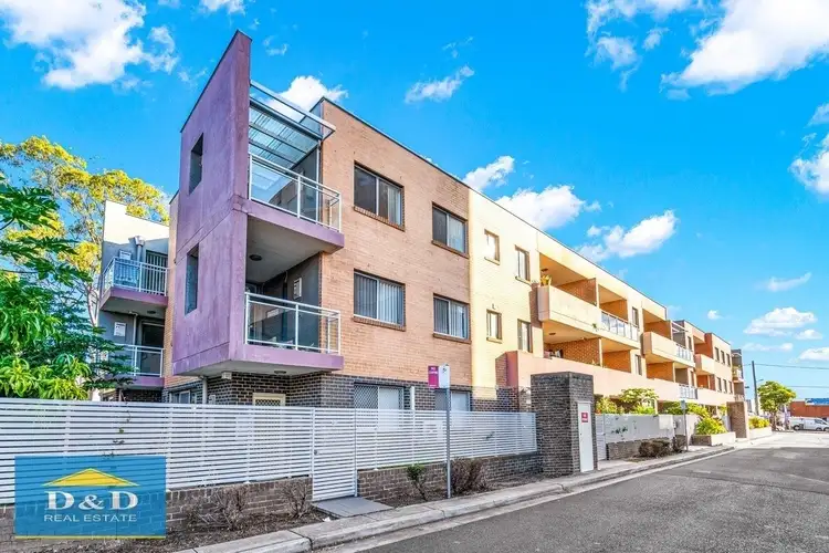 27/69-71 High Street, Parramatta NSW 2150