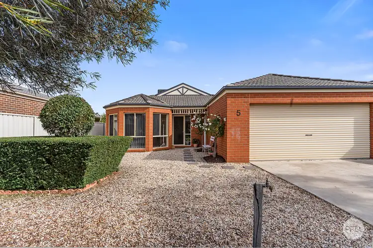 5 Black Wattle Avenue, Epsom VIC 3551