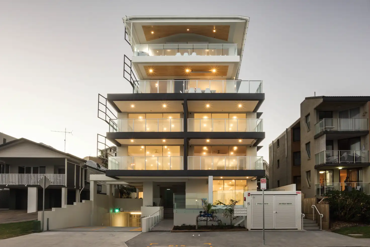 Main view of Homely apartment listing, 1/5 Ormonde Tce, Kings Beach QLD 4551
