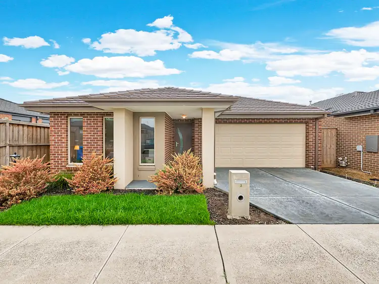 3 Great Banjo Street, Clyde North VIC 3978