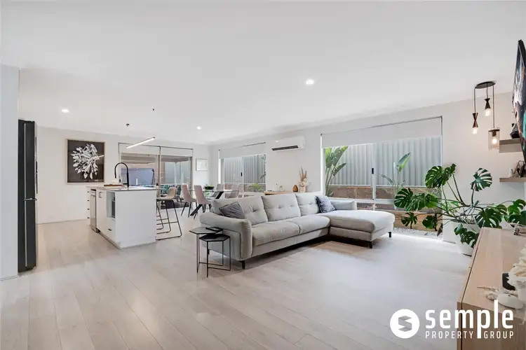 19 Cassowary Chase, Wandi WA 6167