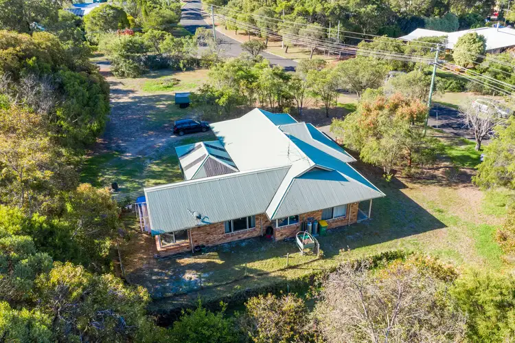 48 Karri Loop