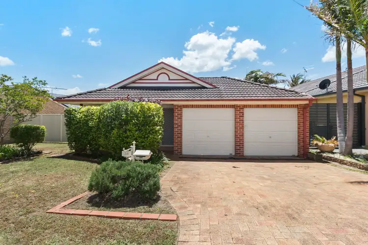 34 Wattle Grove Drive