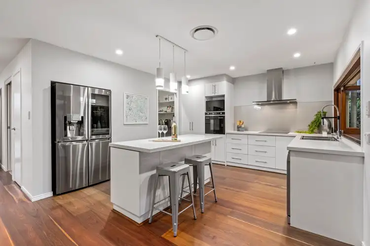 Second view of Homely house listing, 5 Cobbler Place, Pacific Pines QLD 4211