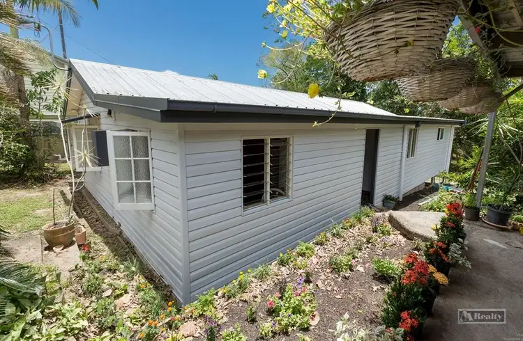 61 Mary Street, East Innisfail QLD 4860