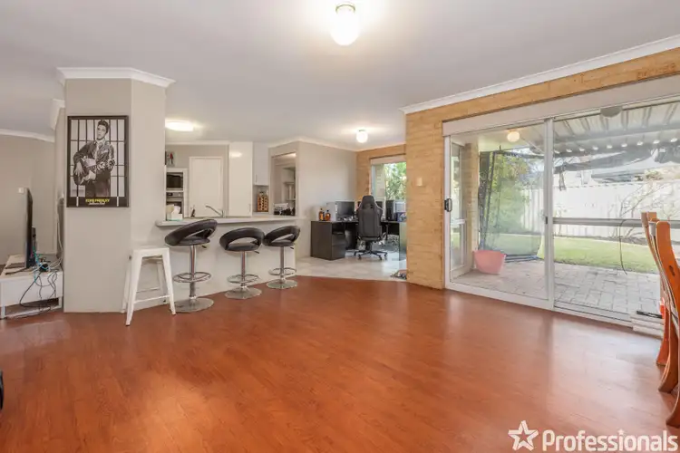 Fifth view of Homely house listing, 6 Kentia Close, Warnbro WA 6169