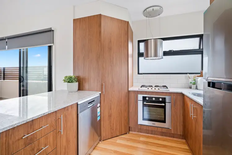 Sixth view of Homely townhouse listing, 1/6 Mountain Gate Drive, Ferntree Gully VIC 3156