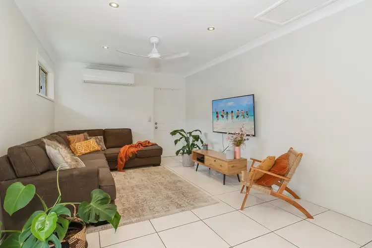 Fifth view of Homely semi-detached listing, 2/4 Koombala Street, Tugun QLD 4224