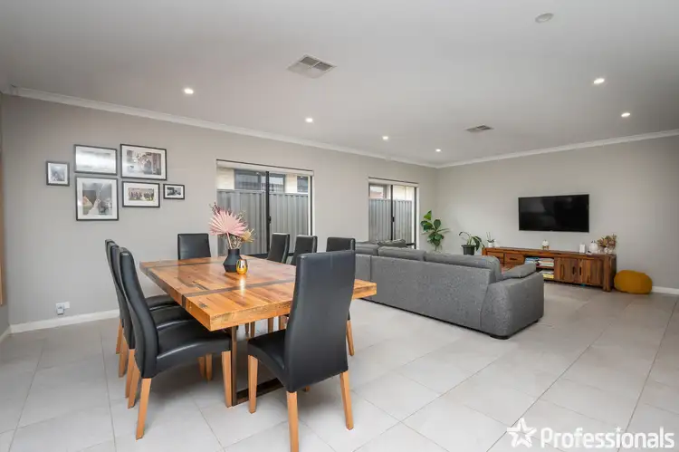 Fourth view of Homely house listing, 17 Escada Way, Piara Waters WA 6112