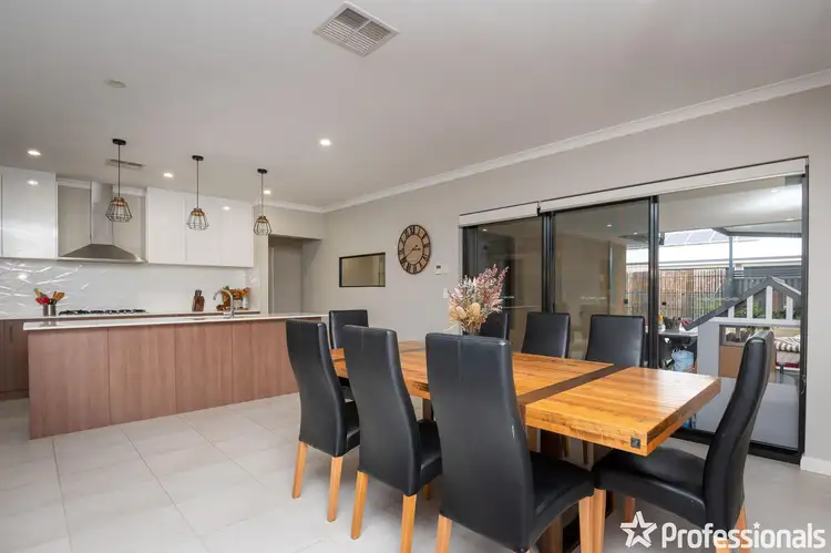 Fifth view of Homely house listing, 17 Escada Way, Piara Waters WA 6112