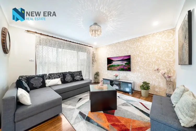 Main view of Homely villa listing, 10/28 Coolaroo Crescent, Lurnea NSW 2170