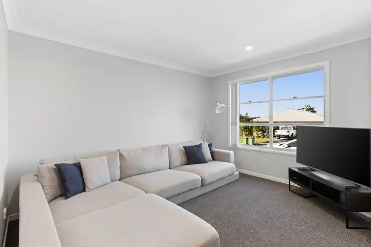 Fifth view of Homely house listing, 10 Ioannou Place, Coomera QLD 4209