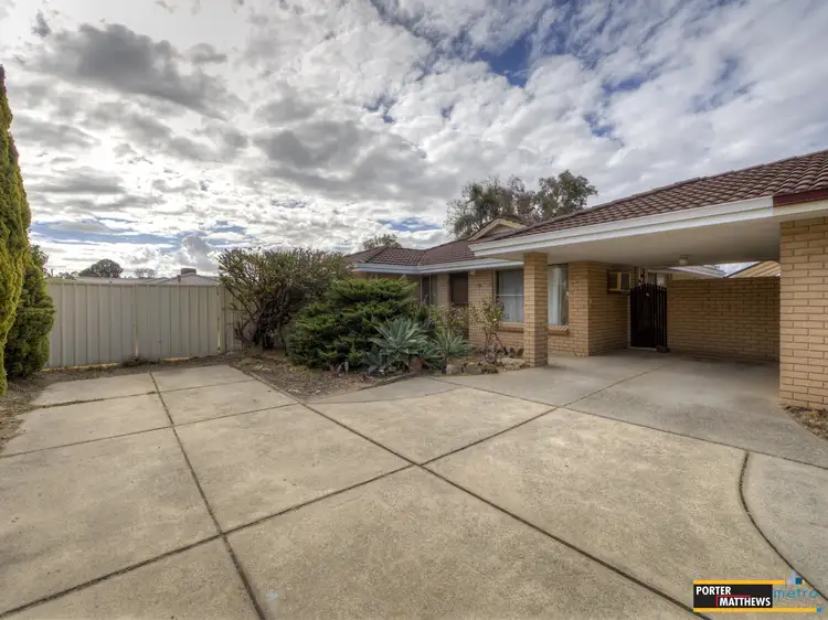 17b Carcoo Court, Beckenham WA 6107