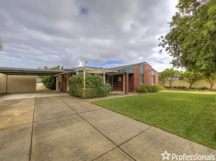 26 Moira Avenue, Forrestfield WA 6058