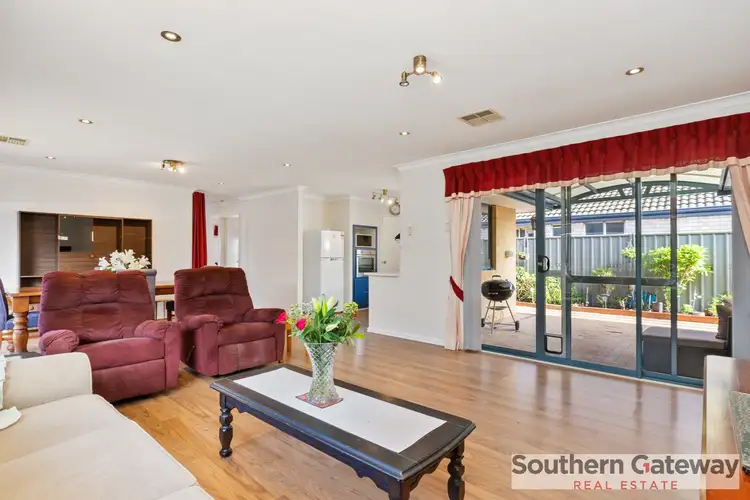 15 Petersfield Lane, Wellard WA 6170