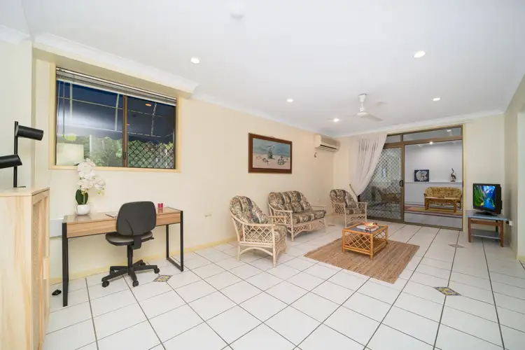 1/270 Walker Street, Townsville City QLD 4810