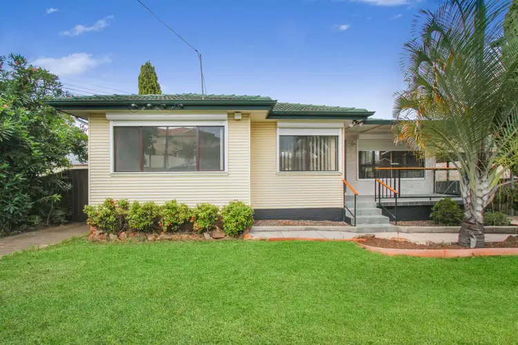 11 Lavender Place, Fairfield West NSW 2165