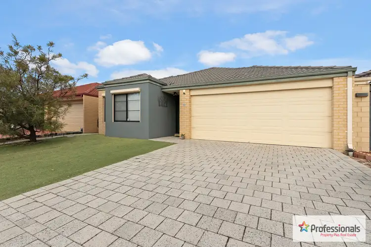 9 Sparnam Street, Canning Vale WA 6155