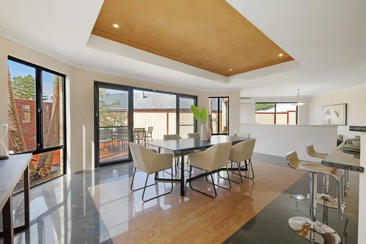 50A Redwood Crescent, Melville WA 6156