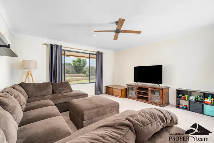 Sixth view of Homely house listing, 11 Macranda Place, Woorree WA 6530